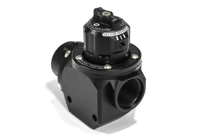 Регулятор давления топлива FPR-D, с демпфером Radium Engineering 20-1528-00