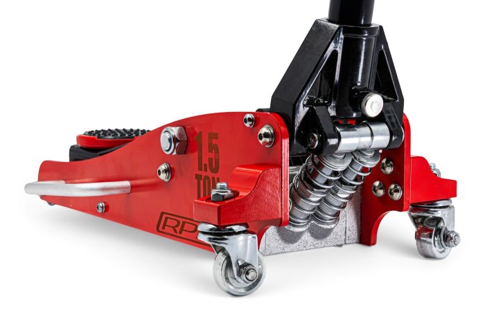 Домкрат алюминиевый max 1,5 т. Высота подхвата 90mm; Высота подъёма max 358mm. Вес 14kg. (63094)