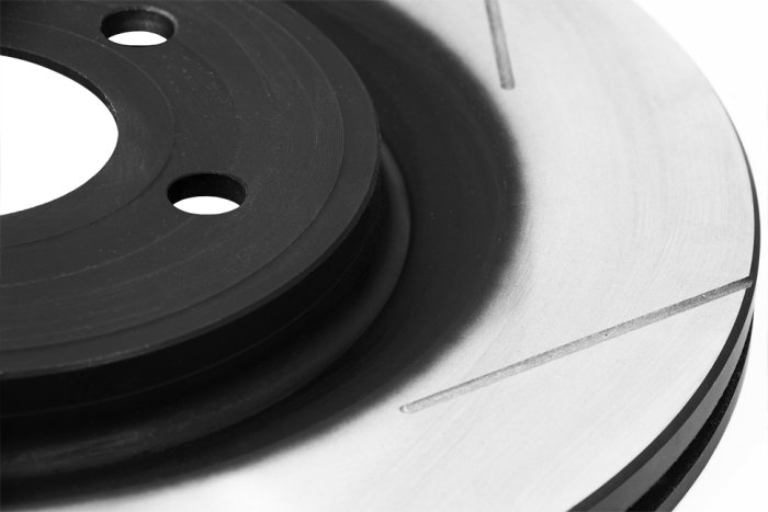 Тормозной диск MB A35, A45 AMG W177; CLA 35, CLA45 AMG ; GLA35, 45 DC Brakes 330х22мм задни DC18452S