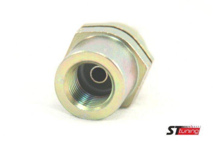 Фитинг мама M10*1 под обратный конус, проточ D-03 сталь, под опрессовку S757-03-31Z1E, Goodridge