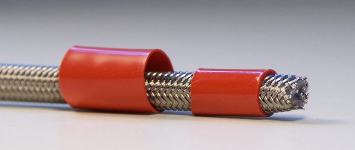 Шланг защитный Goodridge POLYSHRINK RED SUIT 600-03/04 HS760-03RD
