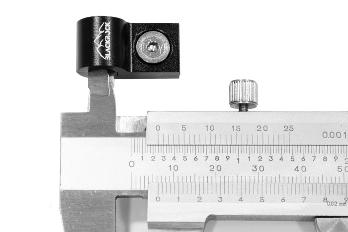 Крепёж шланга AN-03 / D-03 (без силикона), BLACKROCK LAB BH03BK