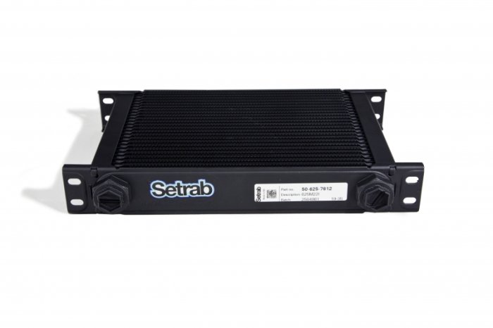 Радиатор масляный 25 рядов; 330 mm ширина; ProLine STD (M22x1,5 выход) Setrab, 50-625-7612