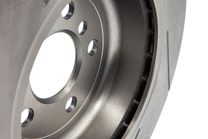 Тормозной диск BMW 3 G20, 5 G30, X3 G01, X5 G05, TOYOTA SUPRA, DC Brakes 330x20mm ЗАДНИЙ, DC38252S
