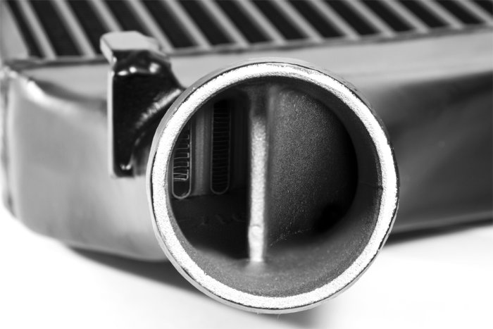 Интеркулер BlackRock Lab AU-INT-0428 AUDI A4 B8 TFSI, A5 B8, Q5; бачок 65 mm Race spec (Tube Fin)