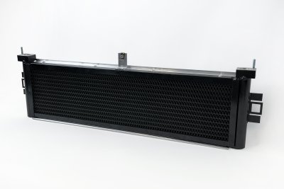 Радиатор масляный BMW M2 G87; M3 G80; M4 G82 CSF 8266