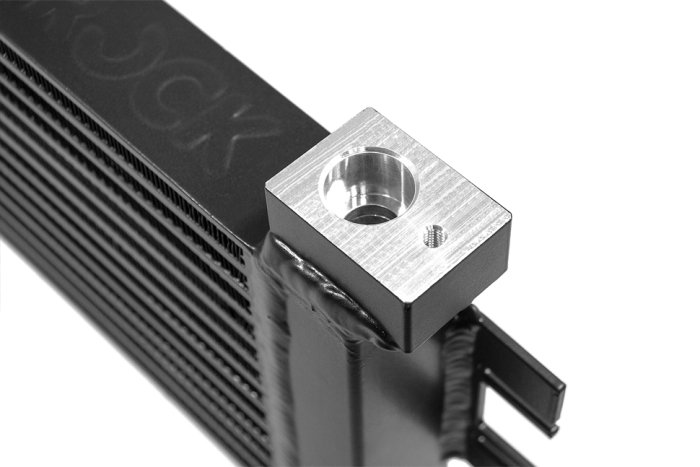 Радиатор масляный BMW S58 M2/M3/M4 G80/G82/G87 BLACKROCK LAB BMW-OC-3458 (CSF 8266)