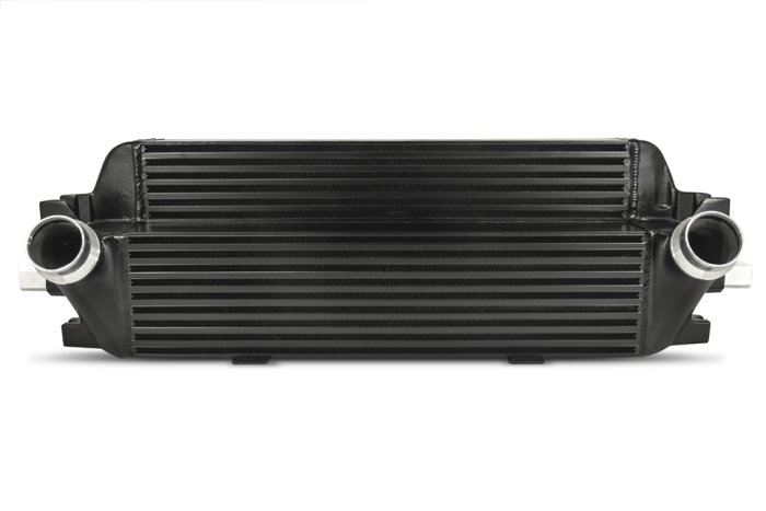 Интеркулер BlackRock Lab BMW-INT-0305 BMW Diesel 5 G30; 6 G32 GT; 7 G11, G12 Diesel Ядро Bar Plate