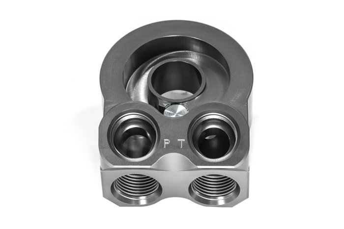 Проставка адаптер под масляный фильтр 4 выхода 10AN ORB; адаптер M20x1,5mm; 3/4x16 BLACKROCK SP-1024