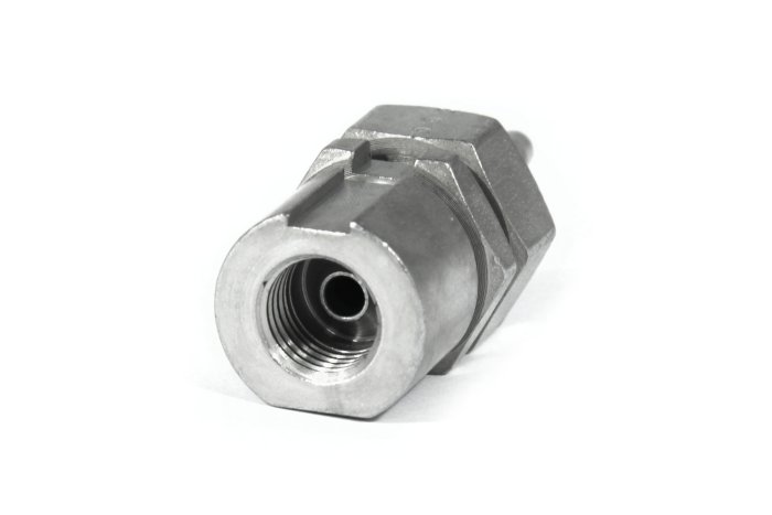 Фитинг мама AN-03 3/8X24 под обратный конус, D-03 сталь, под опрессовку S747-03Z1, Goodridge