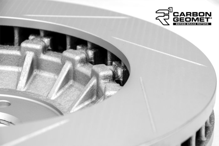 Диск тормозной 810-33189 R1Concepts ПЕРЕДНИЙ AUDI Q7; TOUAREG AKEBONO 400х38mm